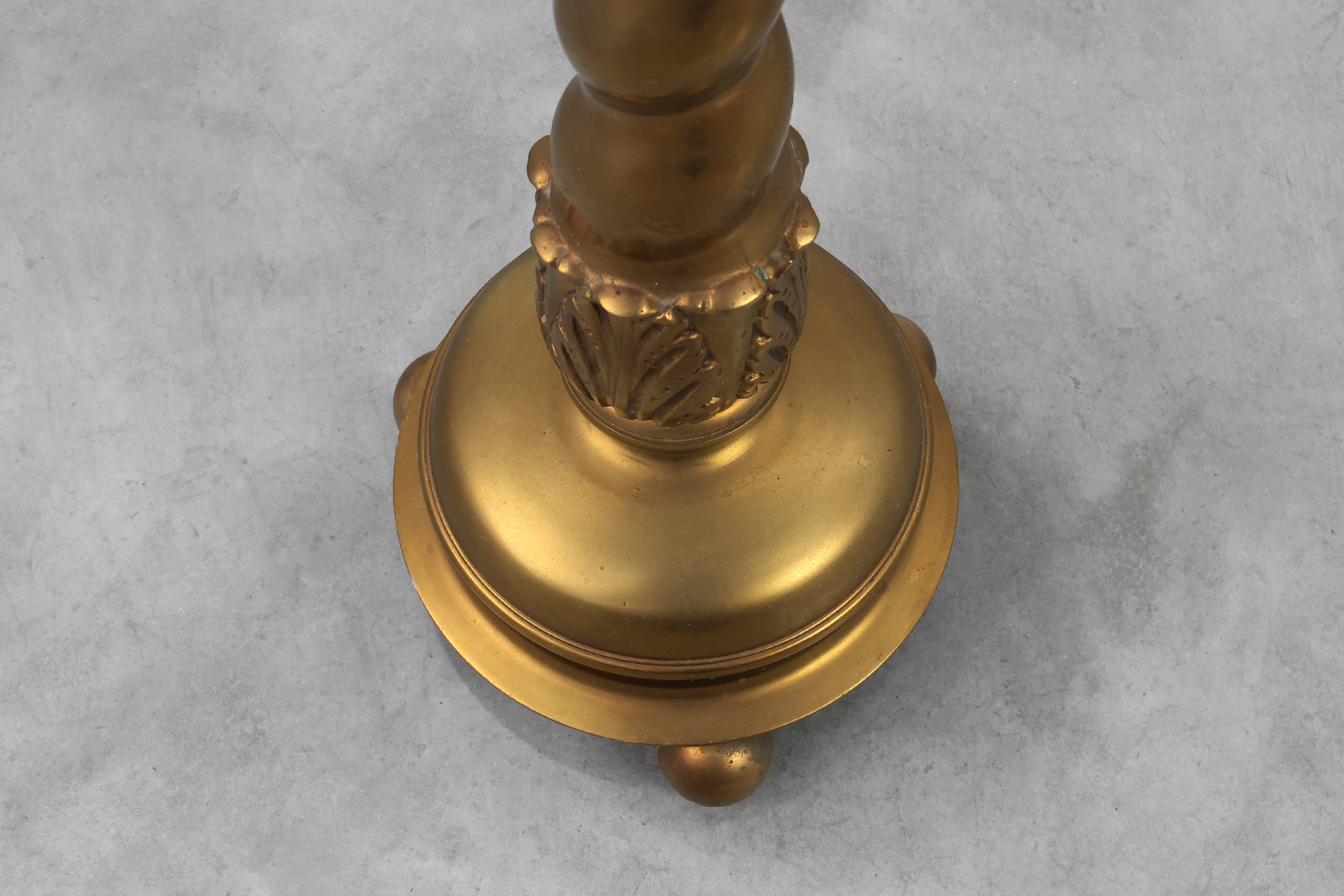 Art Deco side table or pedestal with green marble top and bronze base, Belgium ca. 1925thumbnail